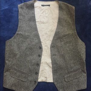 Express men's medium vest