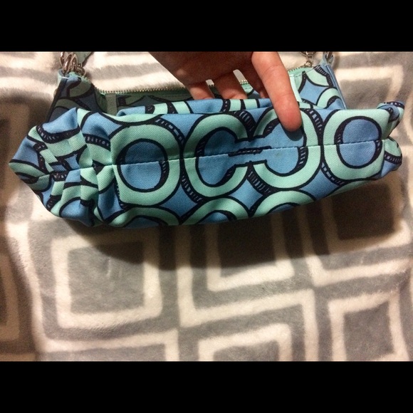 SOLD ON 〽️ - Picture 4 of 5