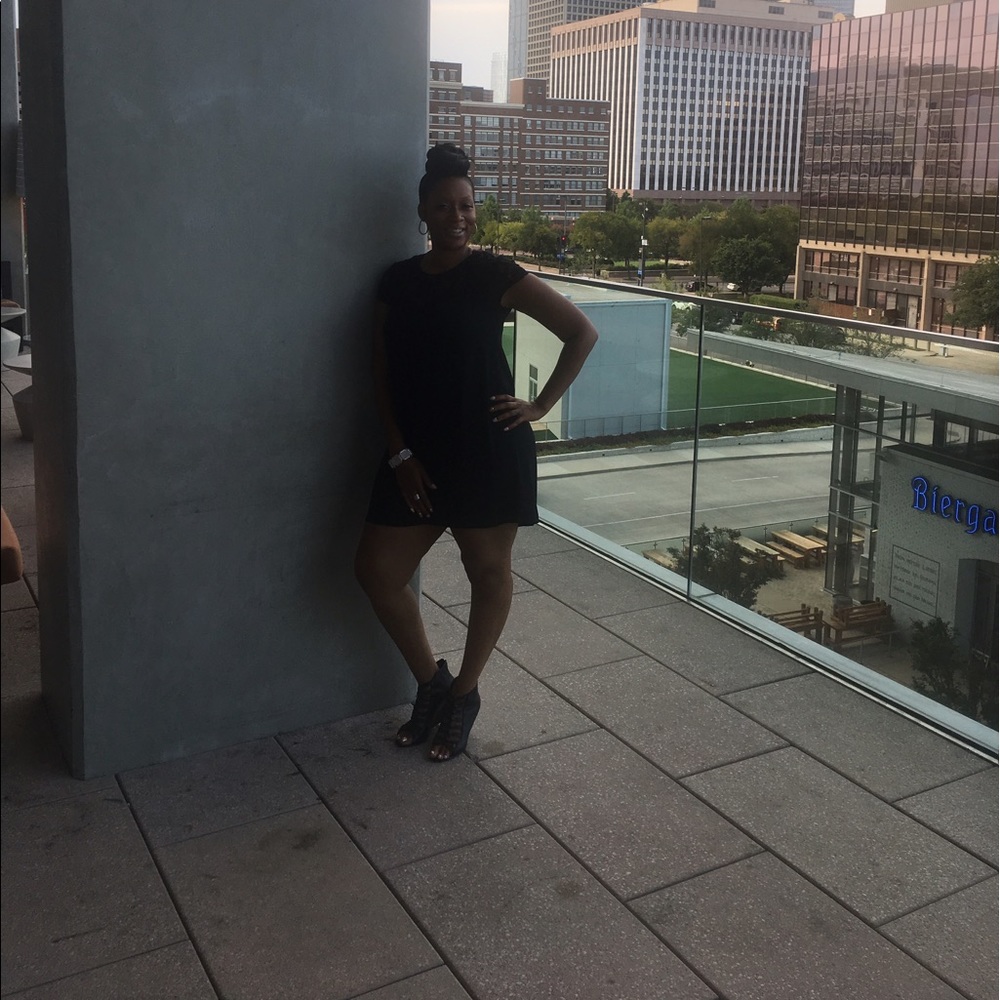 Meet your Posher, Brooke