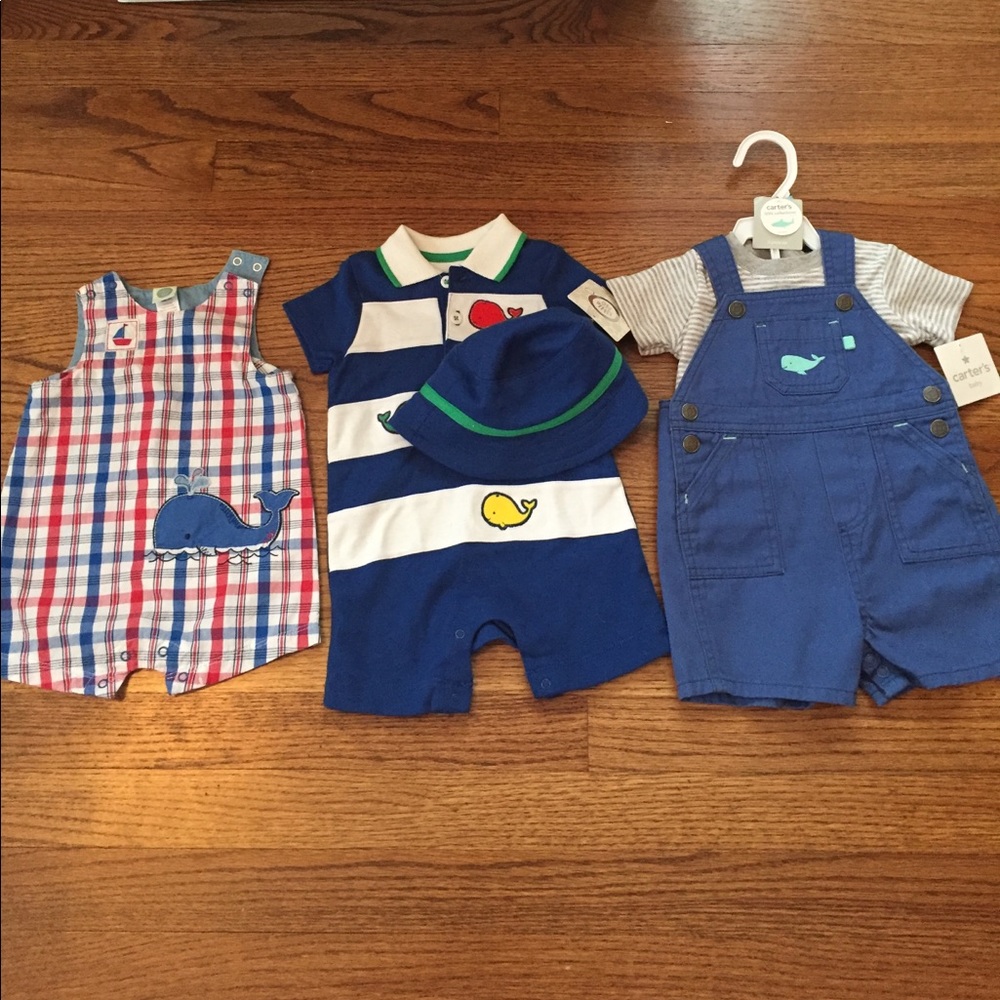Lot of 3 outfits for baby boy. Size 3-6 months