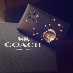 Authentic Coach 1941 Card Case/ Turnlock Pouch