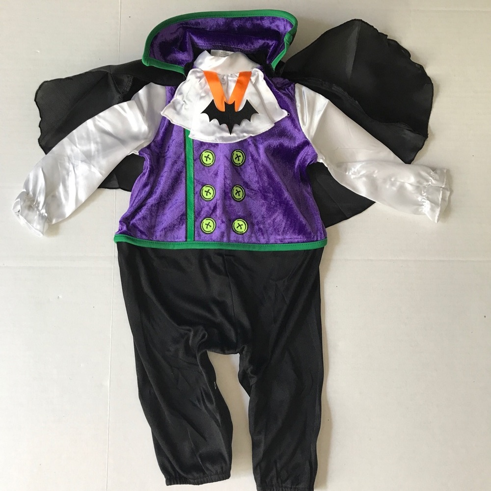ONE LEFT! The cutest count ever! Sizes 6-12 mo