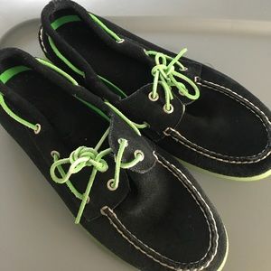 Men's navy and green Sperry's