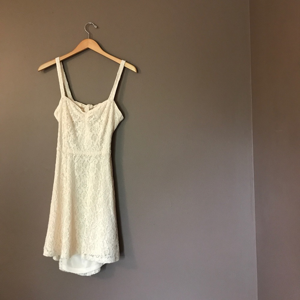 Forever 21 cream lace dress