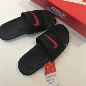 Brand New!! Never worn, Women's Nike Kawa Slides