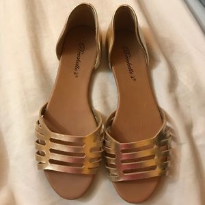 Breckelle's Gold flats