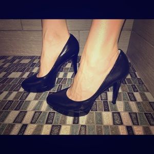 Nine West platform high heel 4in heel