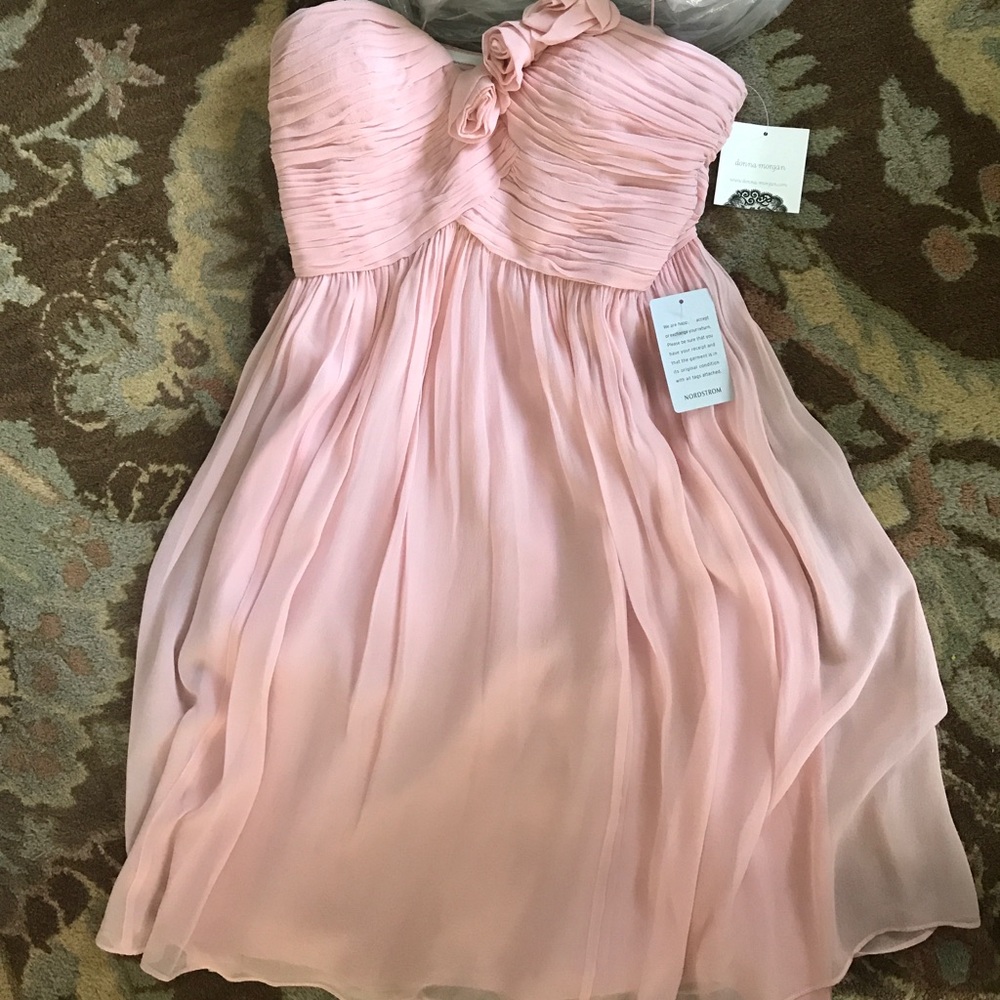 Great dress for wedding or formal occasion