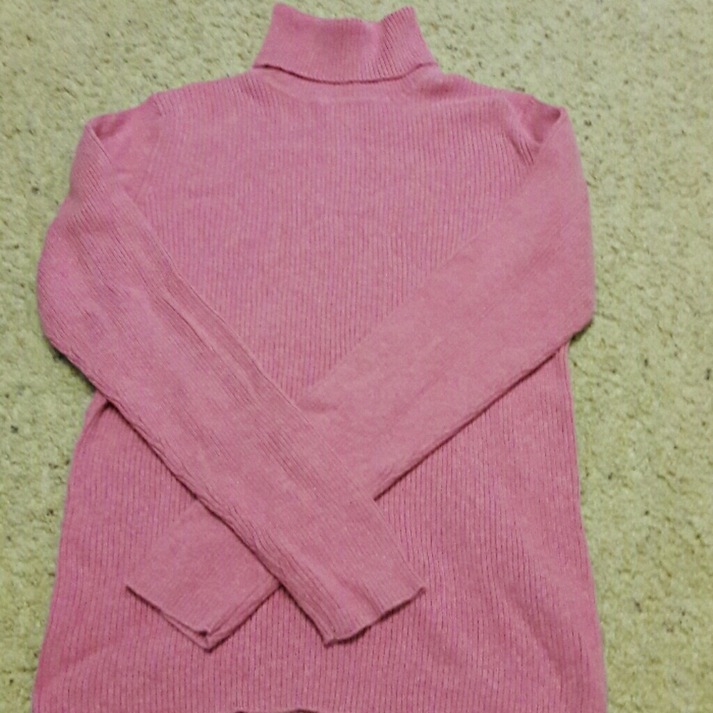 Pink ribbed oldnavy turtleneck