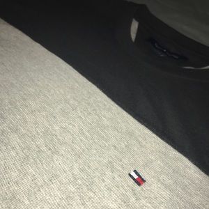 Two tone Tommy Hilfiger t shirt