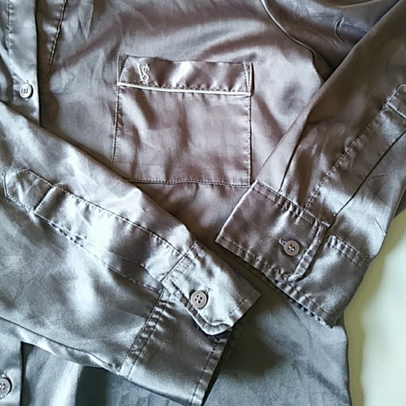 Victoria's secret grey metallic night shirt. - Picture 4 of 4