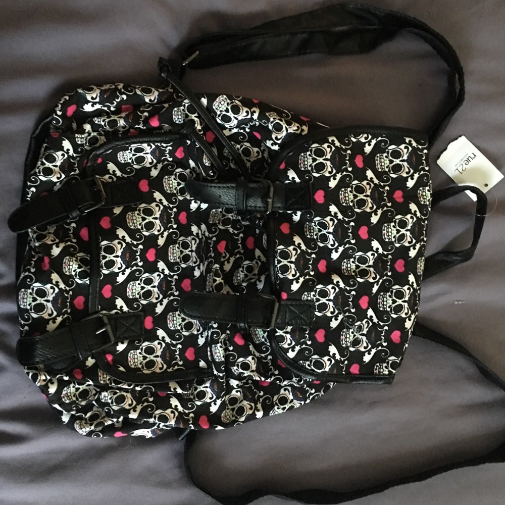 Small skull backpack