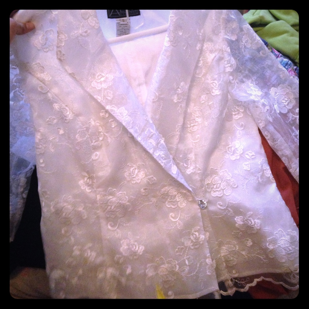 Lace blazer