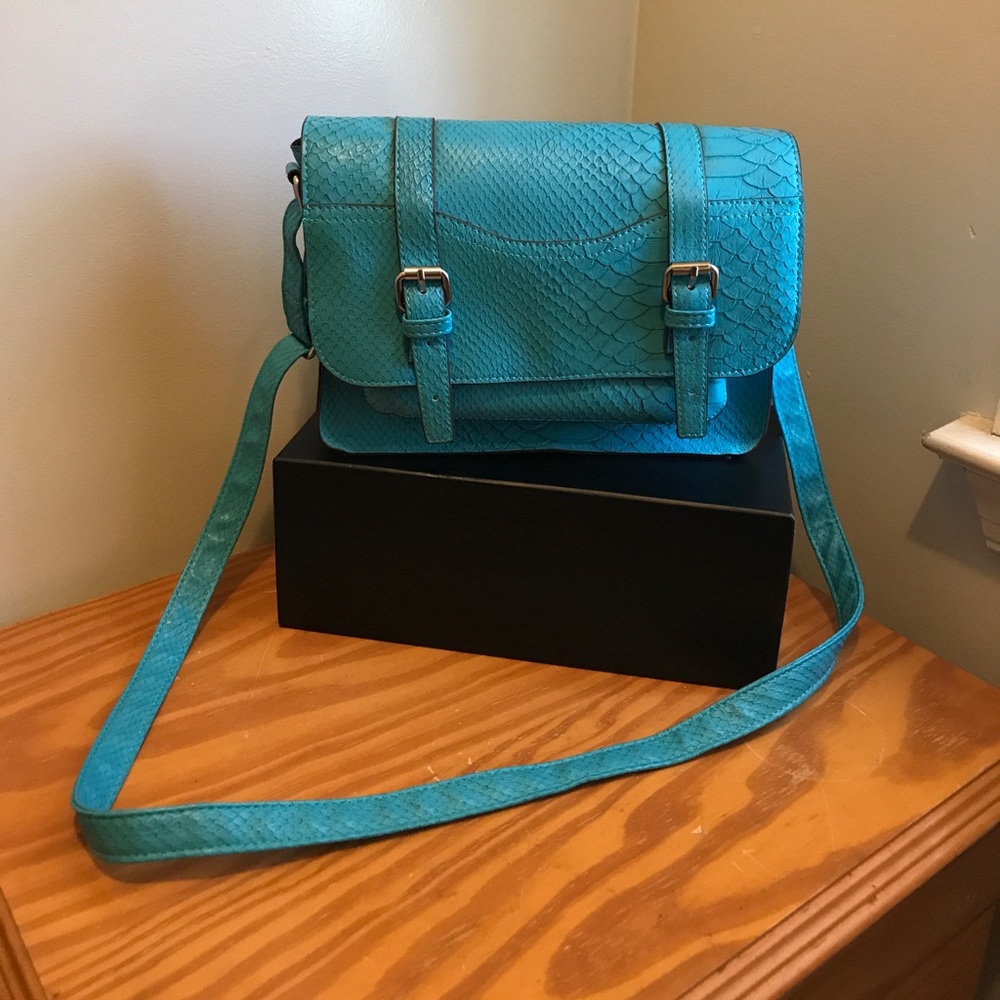faux Snake skin purse
