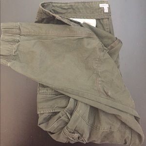 Men's jogger style cargo