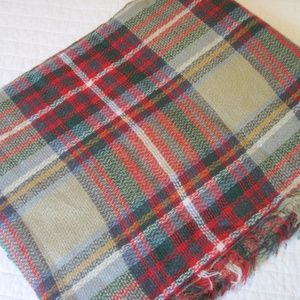 NWT Plaid Blanket Scarf Oversized Fringe - So Soft