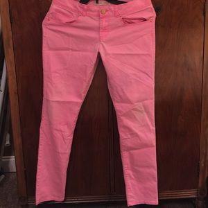 Pink skinny jeans