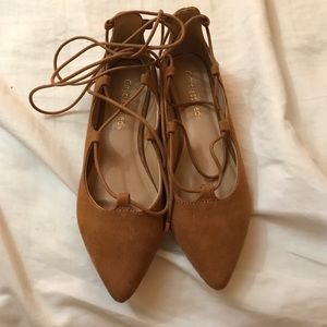 City Classified Lace up flats