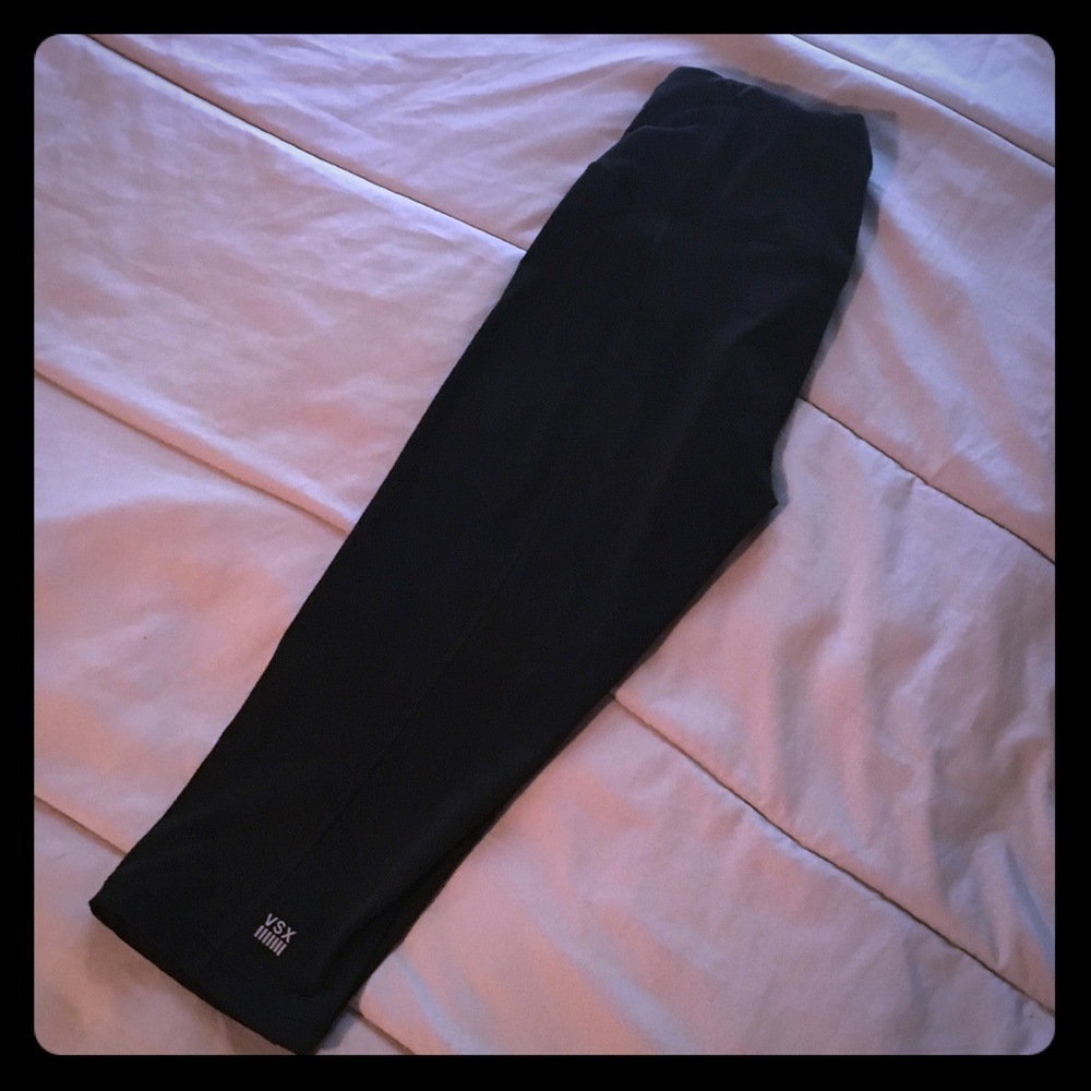 Victoria's Secret VSX Sport - Knockout Crop