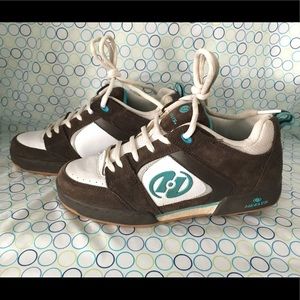 Women's Heelys size 9