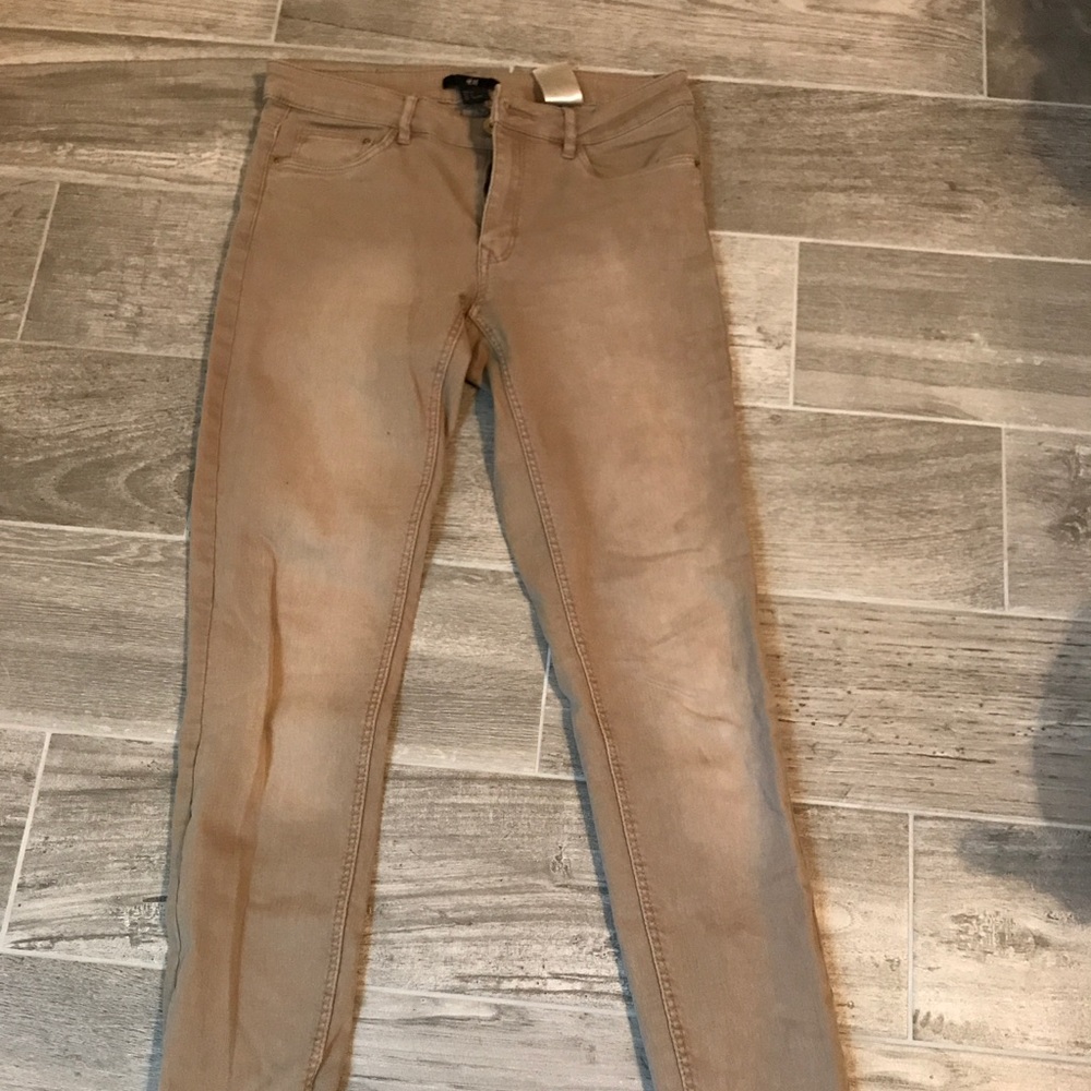 Khaki jeans