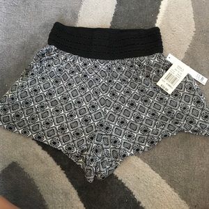 Comfy shorts with pockets