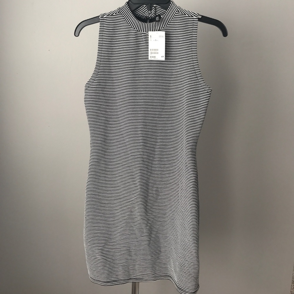 H&M • Dress