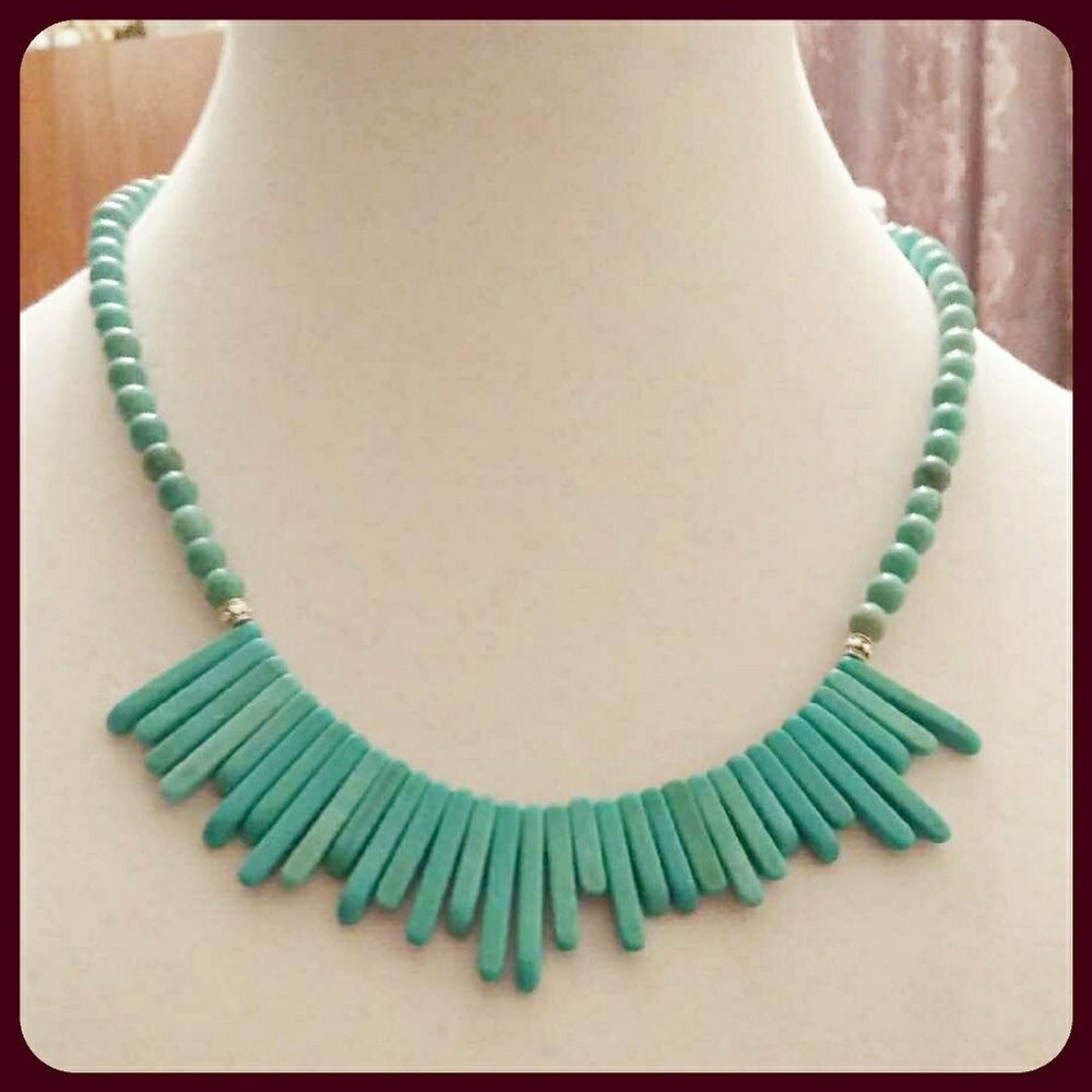 Turquoise Fan Necklace and Earrings Set