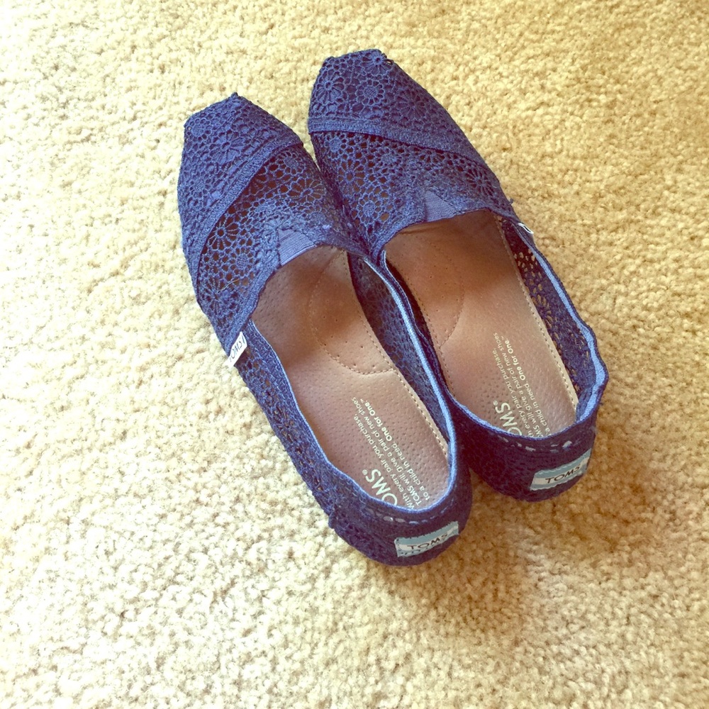 Navy Crochet Toms