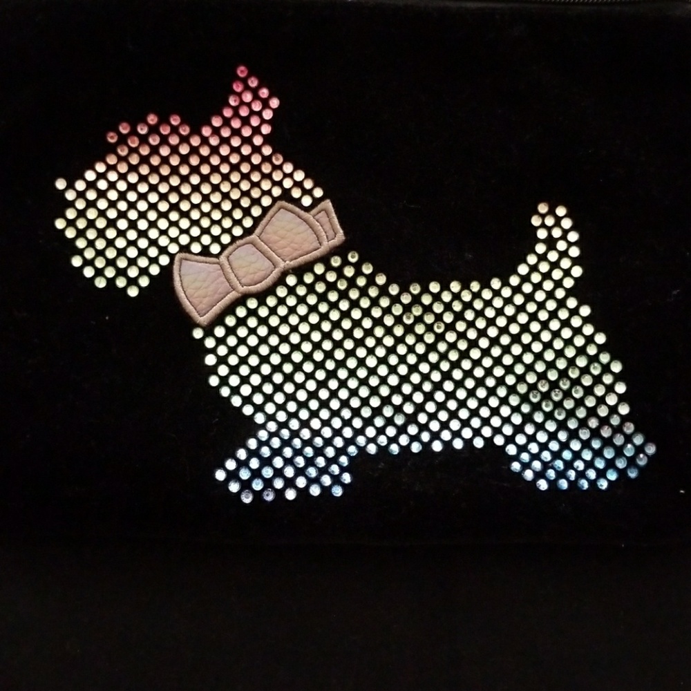 Adorable wristlet / clutch