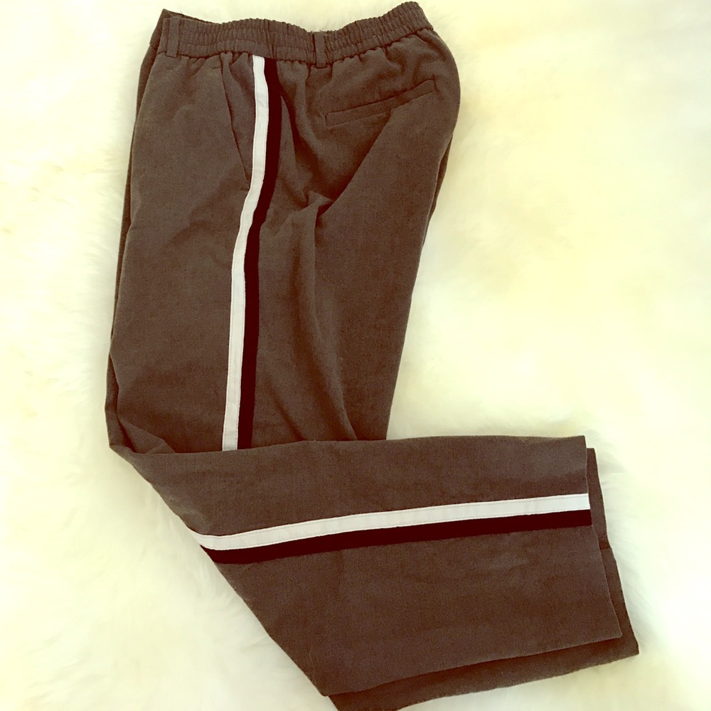 The Limited army green Joggers - Picture 1 of 2