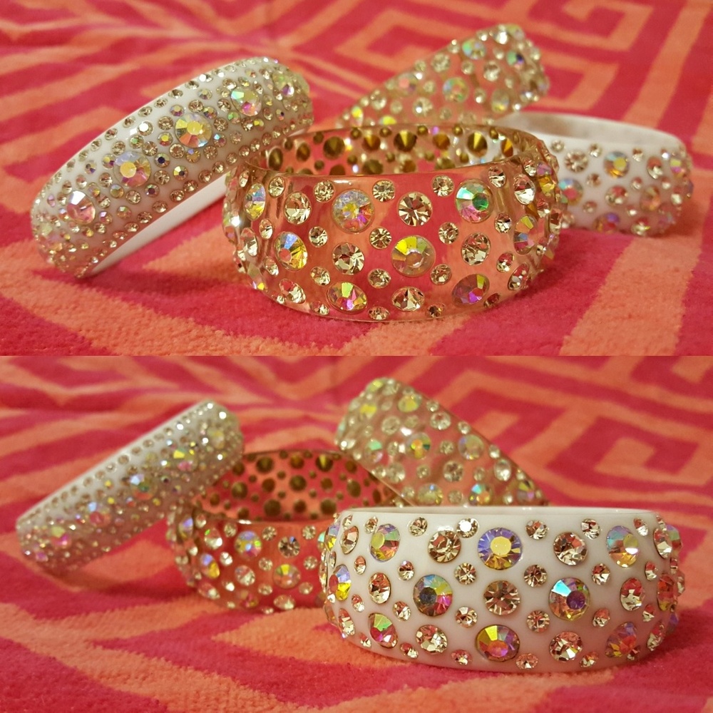 🚫 Gorgeous Iridescent Studded Bangles