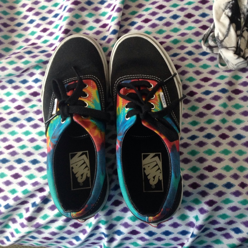 Size 6.5 tie dye vans