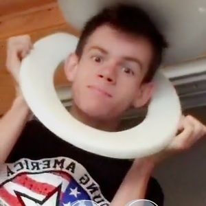 Meet your Posher, Charles