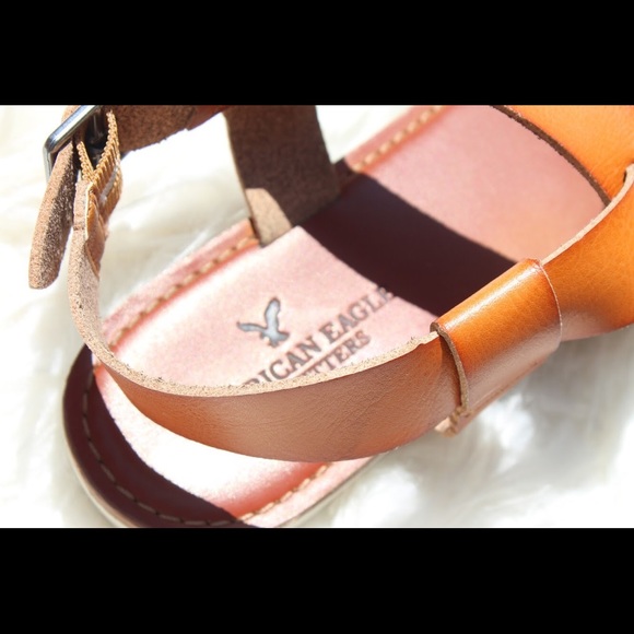 AEO American eagle leather looking sandals - Picture 4 of 8