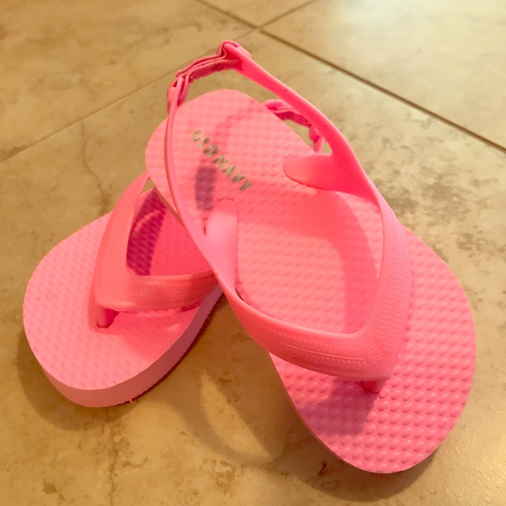 NWOT Kids Pink Sandals