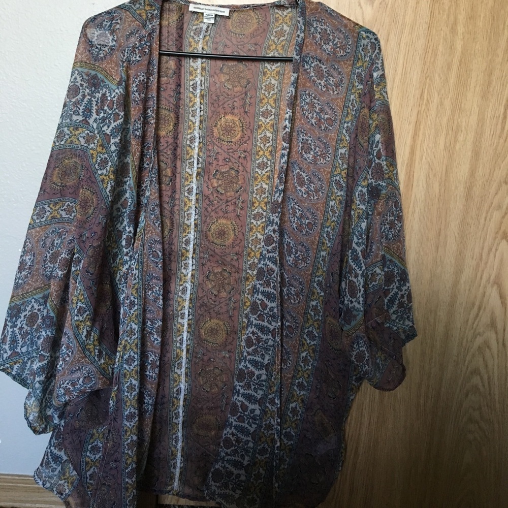 Light weight cardigan