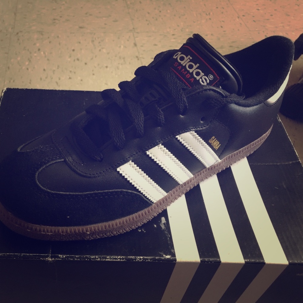 Adidas Samba classics