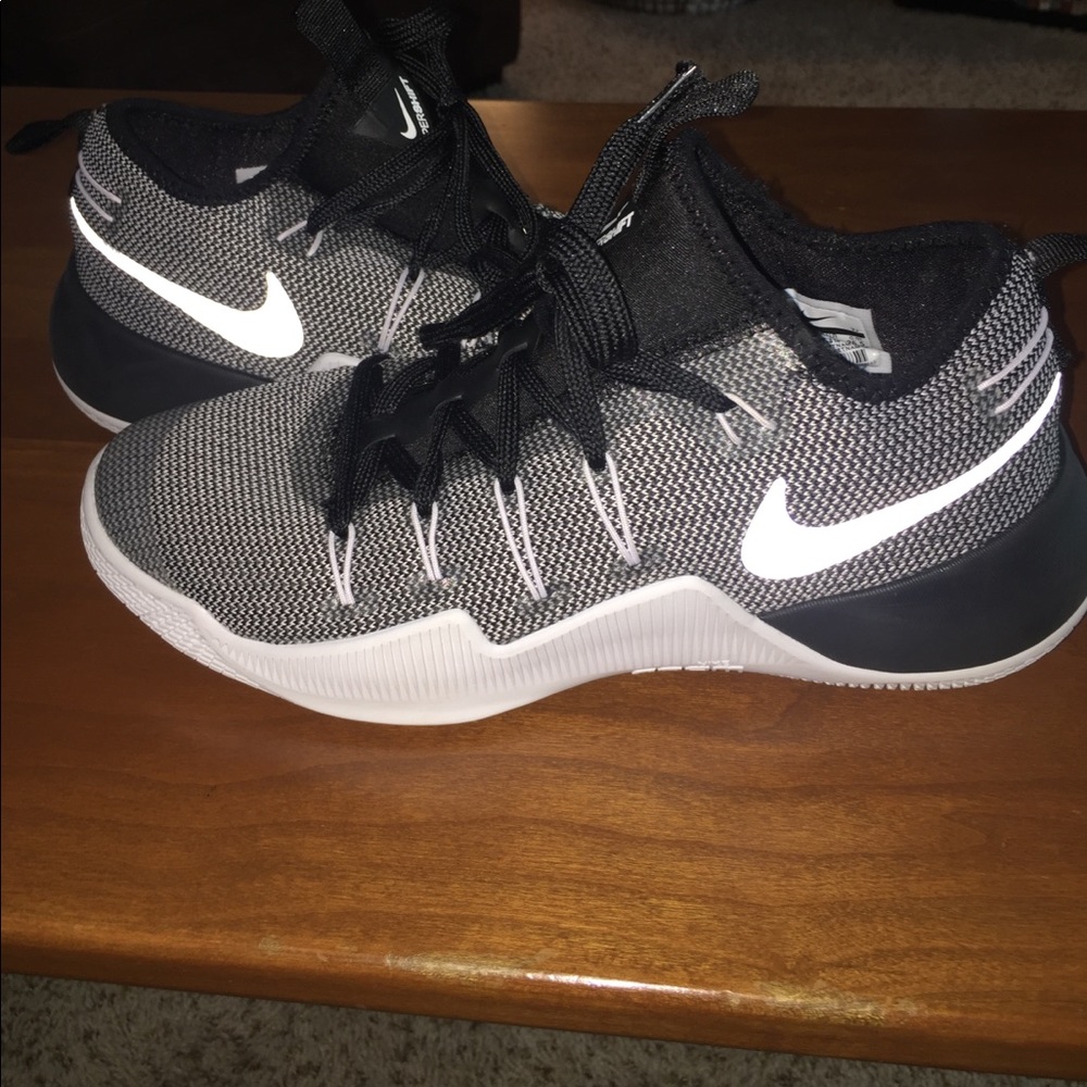 Nike Hyperlite Basketball Shoes