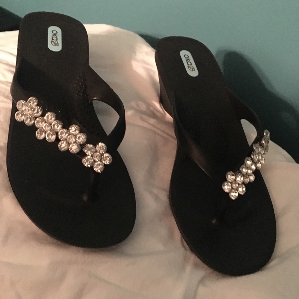 Oka B Preston Black Wedge Flip Flops