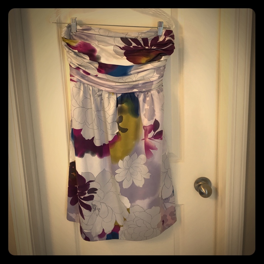 Strapless Limited Dress with beautiful flowers.