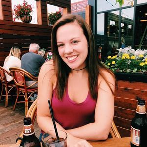 Meet your Posher, Kayce