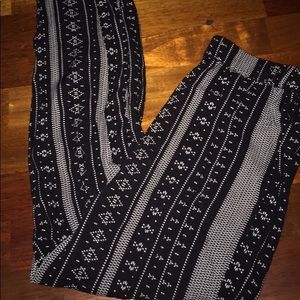 Super cute high waisted trousers
