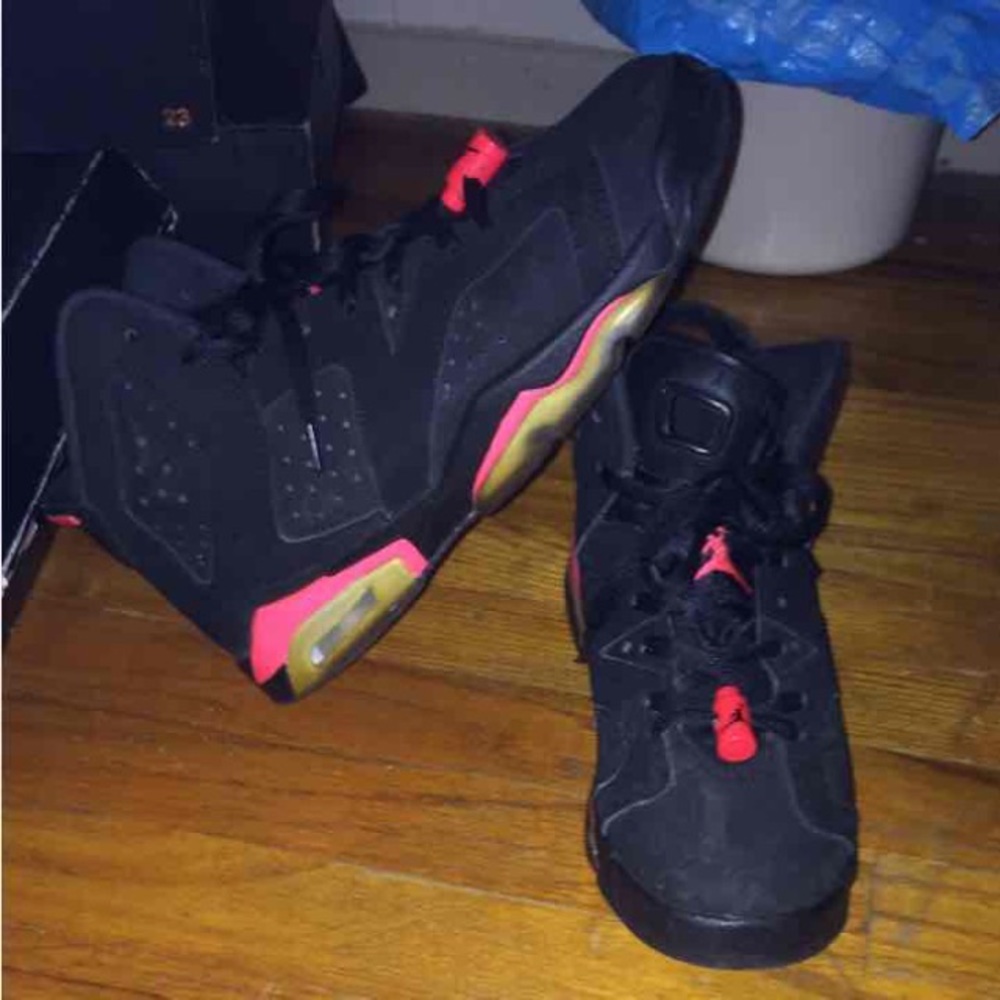 Air Jordan Retro 6 Black/Infrared