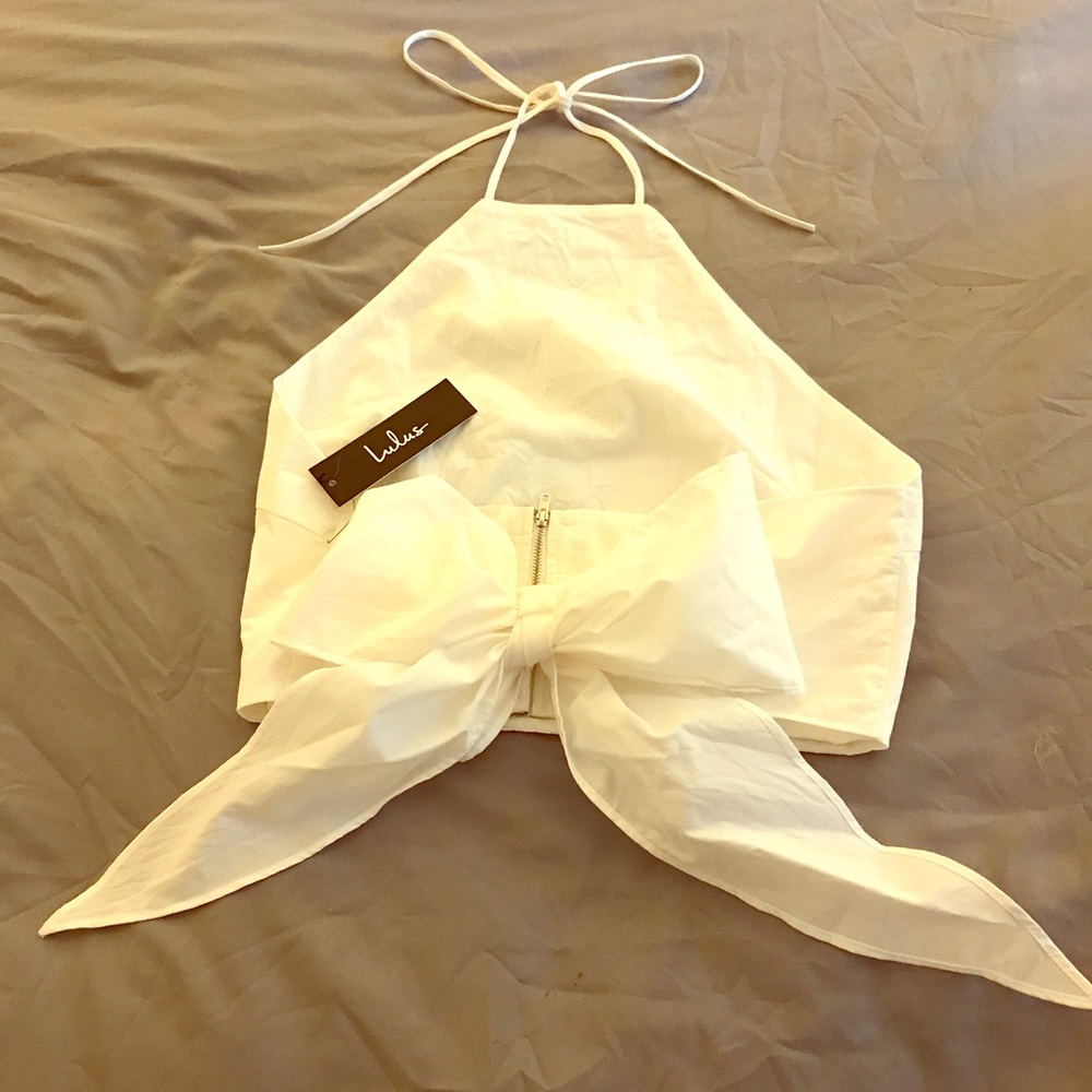 Brand new halter crop top with Bow! 🎀