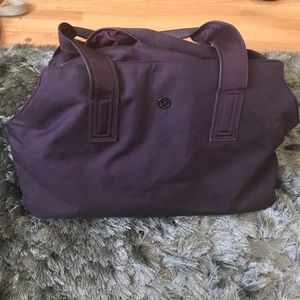 Maroon Lululemon gym bag