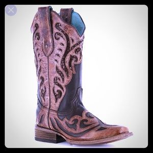 Corral boots! Square toe!