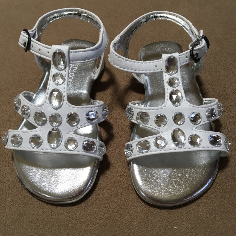 Kenneth Cole Reaction sandals size 8