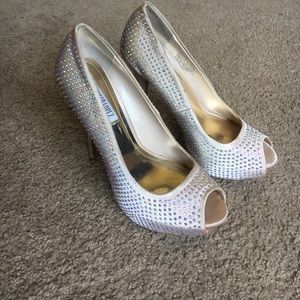 Jennifer Lopez heels