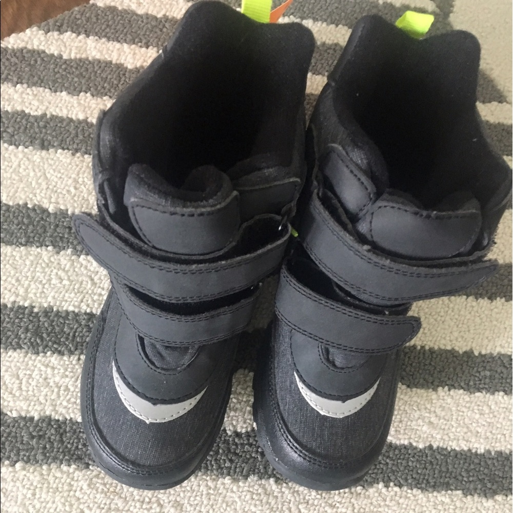 Snow Boots